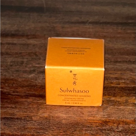 Concentrated Ginseng Renewing Cream - Gold - Picture 1 of 1